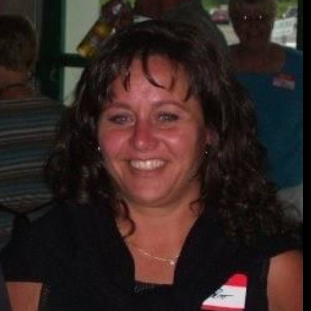 Meet your Posher, Lora